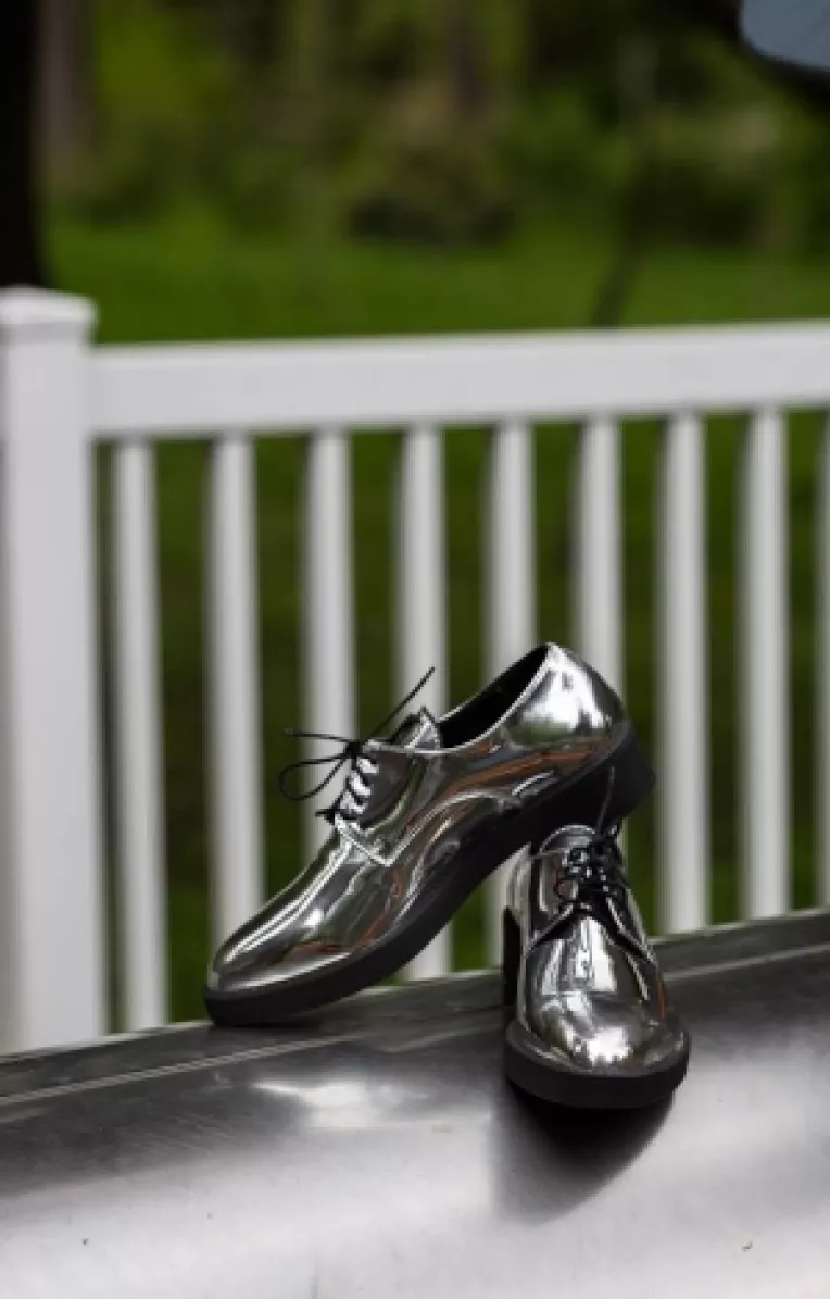 Alege oxfordul argintiu oglinda din piele la interior si exterior, creati de Perfect Legs Shoes