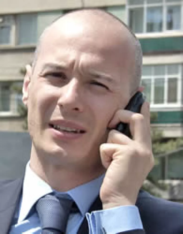 Bogdan Olteanu ii recomanda lui Stolojan sa se tina de serviciu