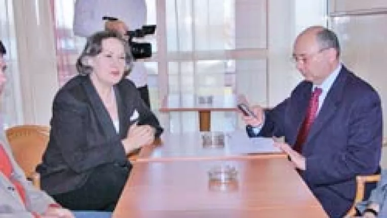 Deputatul Mircea Iustian a dat din buze precum pestele pe uscat