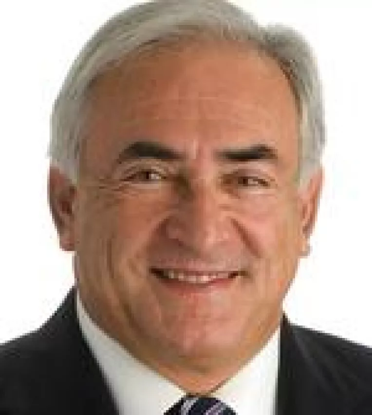 Dominique Strauss-Kahn, seful FMI, raspunde cititorilor HotNews.ro