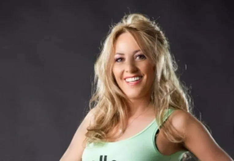 Florentina Opris vorbeste despre perfectiune, la evenimentul organizat la Hotelul Arc de Triomphe