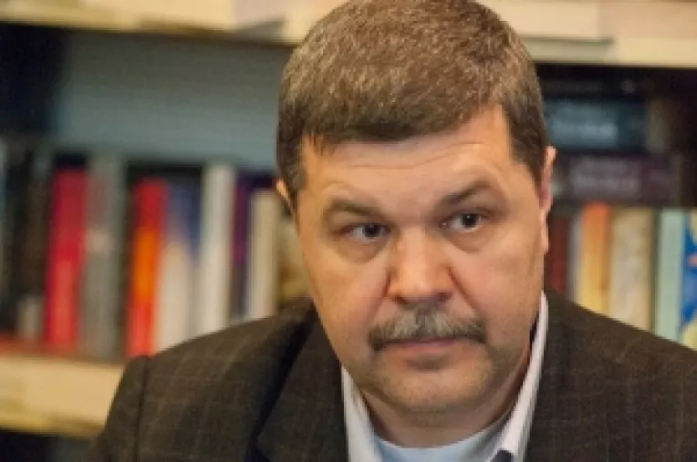 Istoricul Constantin Corneanu descifreaza misterele Revolutiei Romane din Decembrie 1989  (2)