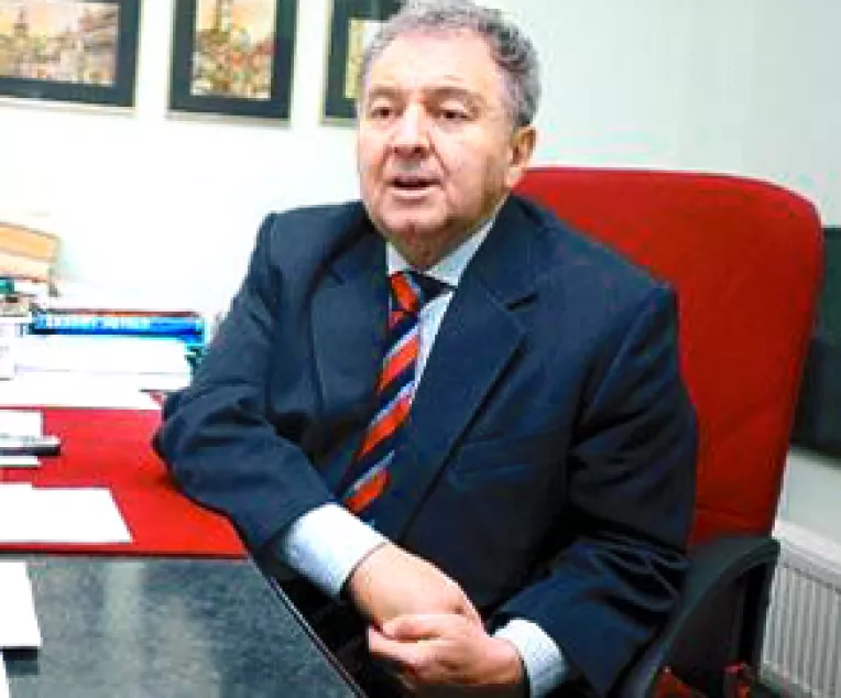 La Banca Carpatica, "terenurile si apartamentele nu mai sunt o garantie pentru un credit"