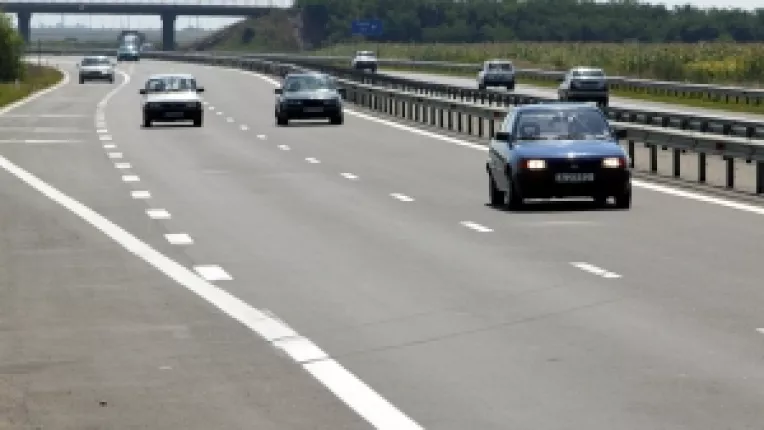 Pentru ca nu a incasat bani de la statul roman, Bechtel poate trimuite in somaj tehnic pana la 2.300 de muncitori