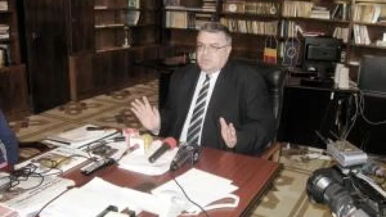 Prefectul, intre CEZ si  primariile rau-platnice