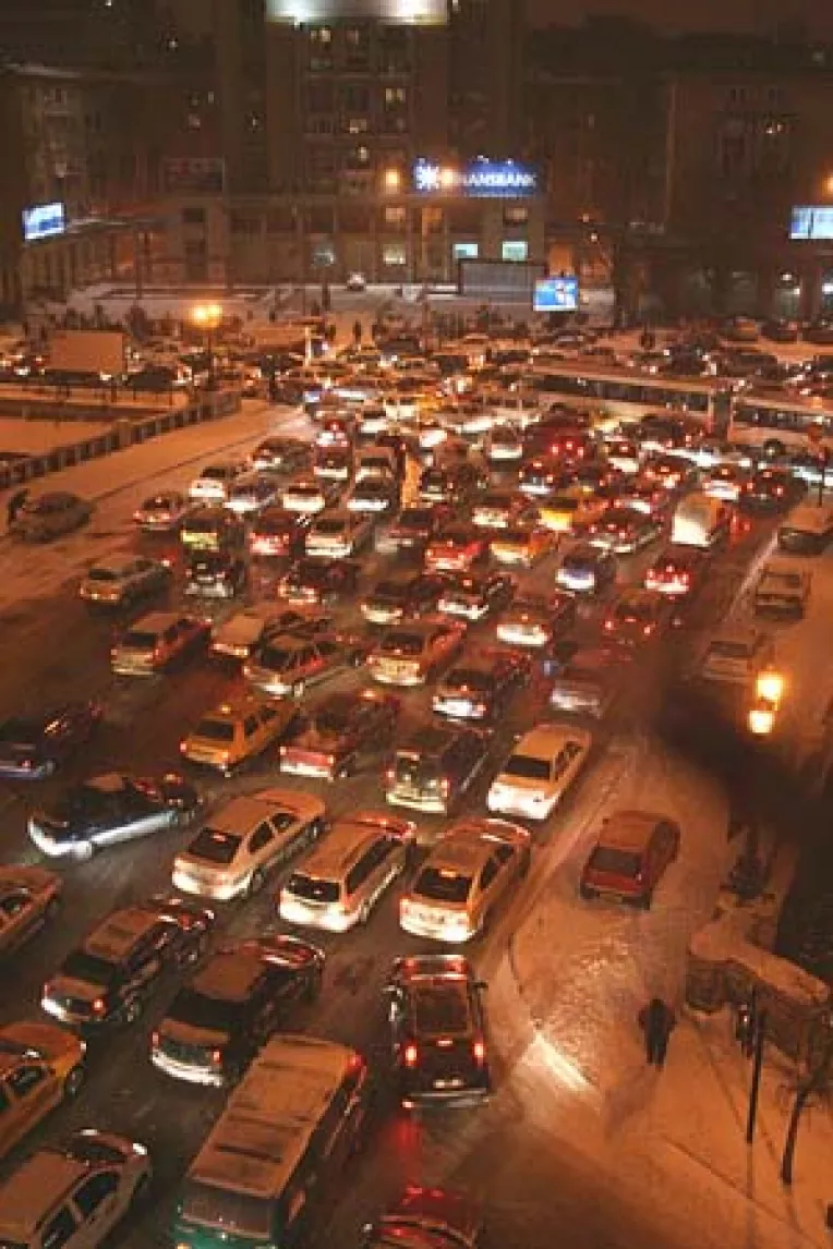 Traficul rutier de Paste in zonele cu biserici